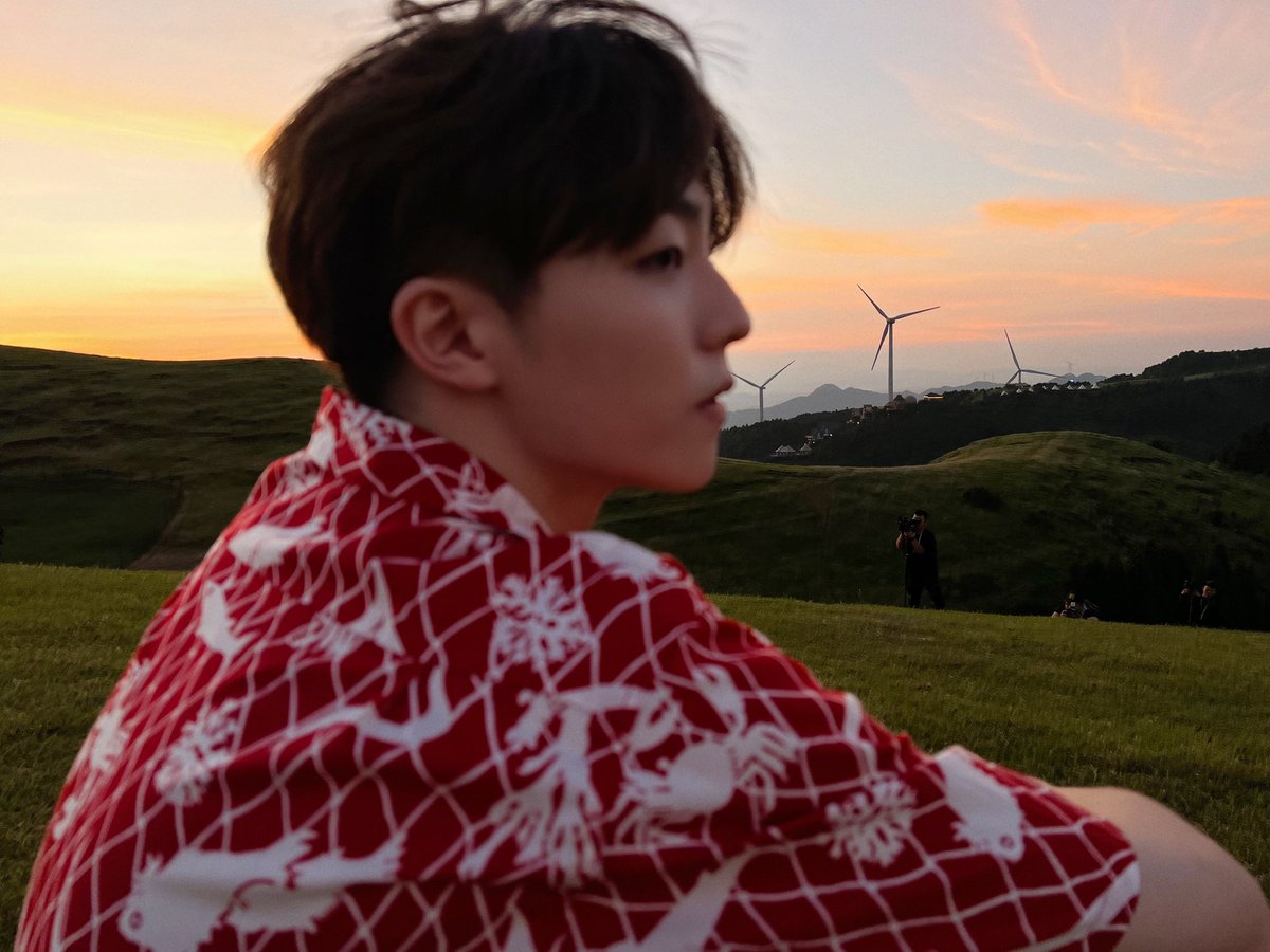 Specialwind17's tweet photo. 20220712 NongNong's IG| Weibo and Facebook Update
ดีใจอะ หนงกลับมาอัพทั้งไอจี ทั้งเฟซบุคเลย ได้ไปถ่ายรายการในที่ที่บรรยากาศดีๆ วิวสวยๆ หวังว่าหนงจะได้ชาร์จพลังกลับมาเยอะๆเลยนะ
ปะ...ไปดูตะวันตกดินกัน
🌄😊
#เฉินลี่หนง #Linong #ChenLinong https://t.co/EG4Zn7nBE9