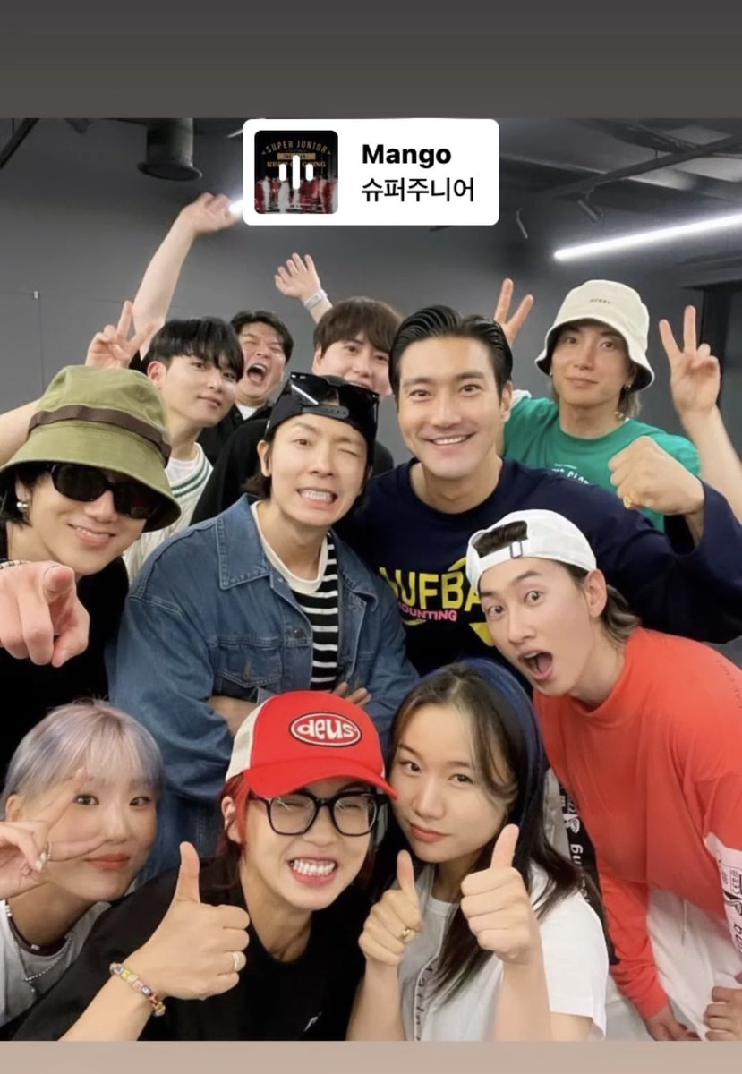 Las que usan TikTok a darle con todo allá tiene q ser tendencia eso suma mucho !! 🙏🏻💙 ITS MANGO TIME 

#망고_먹지말고_들어보세요
#MANGO #MANGO_BY_SUPERJUNIOR
<a href="/SJofficial/">SUPER JUNIOR</a>