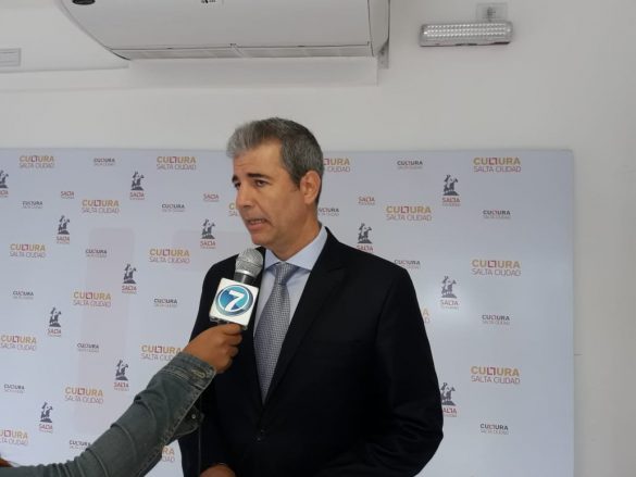 CONMIRAS's tweet image. Ahora en #Lazartenporelmango con @andrealazarteok en @CadenaMaxima hablamos con el Secretario de las Personas Mayores, Juan Carlos Villamayor