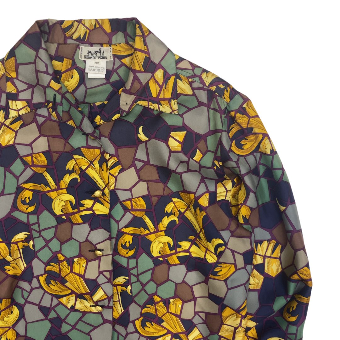 mo_zeal's tweet photo. ＼ NEW ITEM ／

HERMES
Vintage silk shirt

#hermesshirt #hermesvintage #エルメスヴィンテージ #mozeal #モジール #古着 #古着屋 #藤沢 #藤沢市 #湘南 #湘南台 #セレクトショップみたいなリサイクルショップ https://t.co/r9myns4W9U