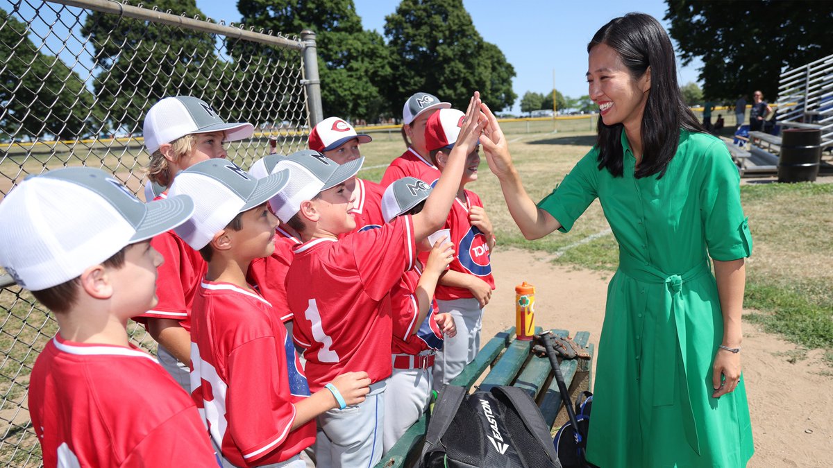 MayorWu's tweet photo. Cheering on our incredible teams playing at the Mayor’s Cup Softball &amp; Baseball Tournament this weekend! Special shoutout to the coaches &amp; mentors supporting our young athletes throughout the season. https://t.co/zCjHn7sp8H