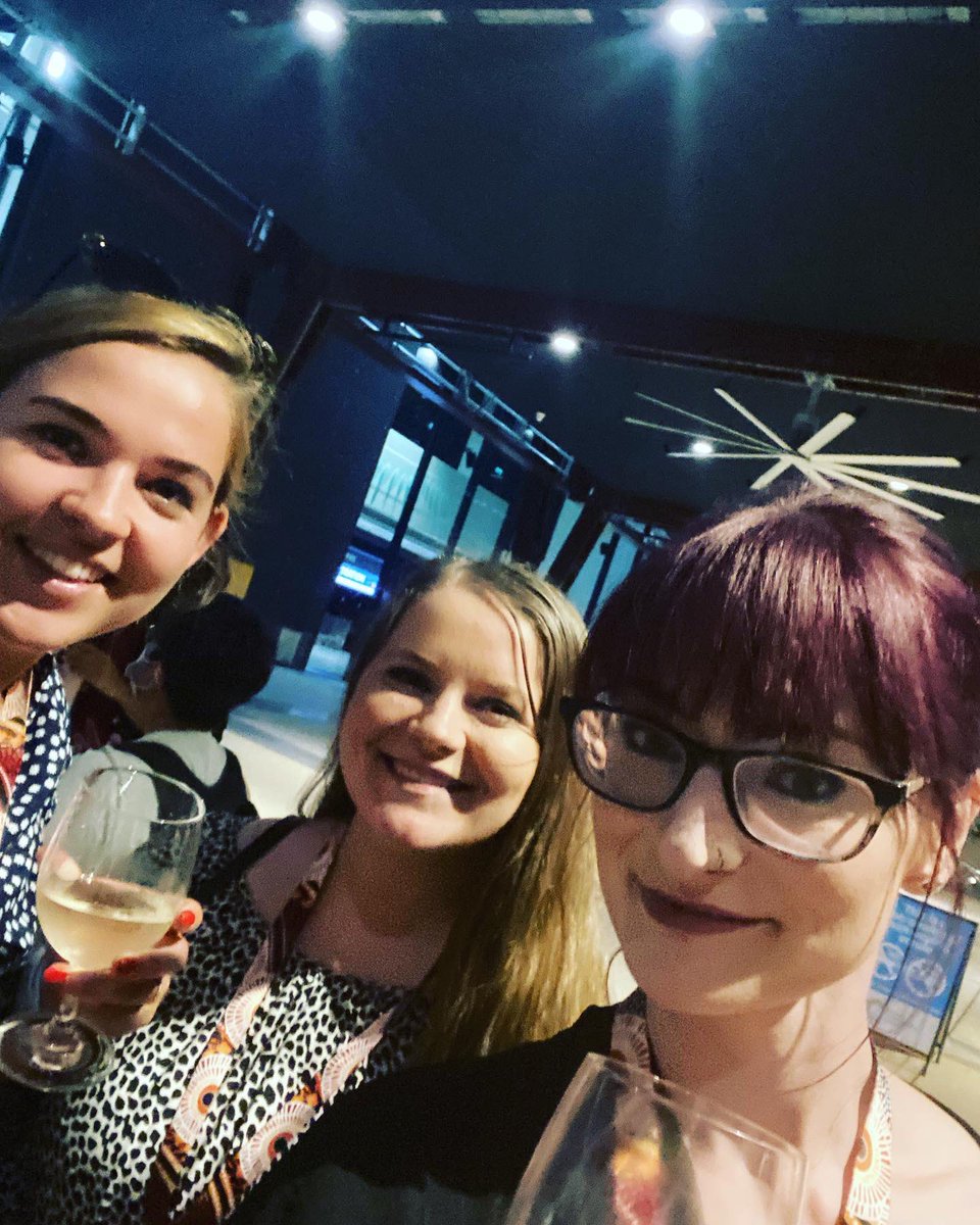 Alexandra Thompson tweet media