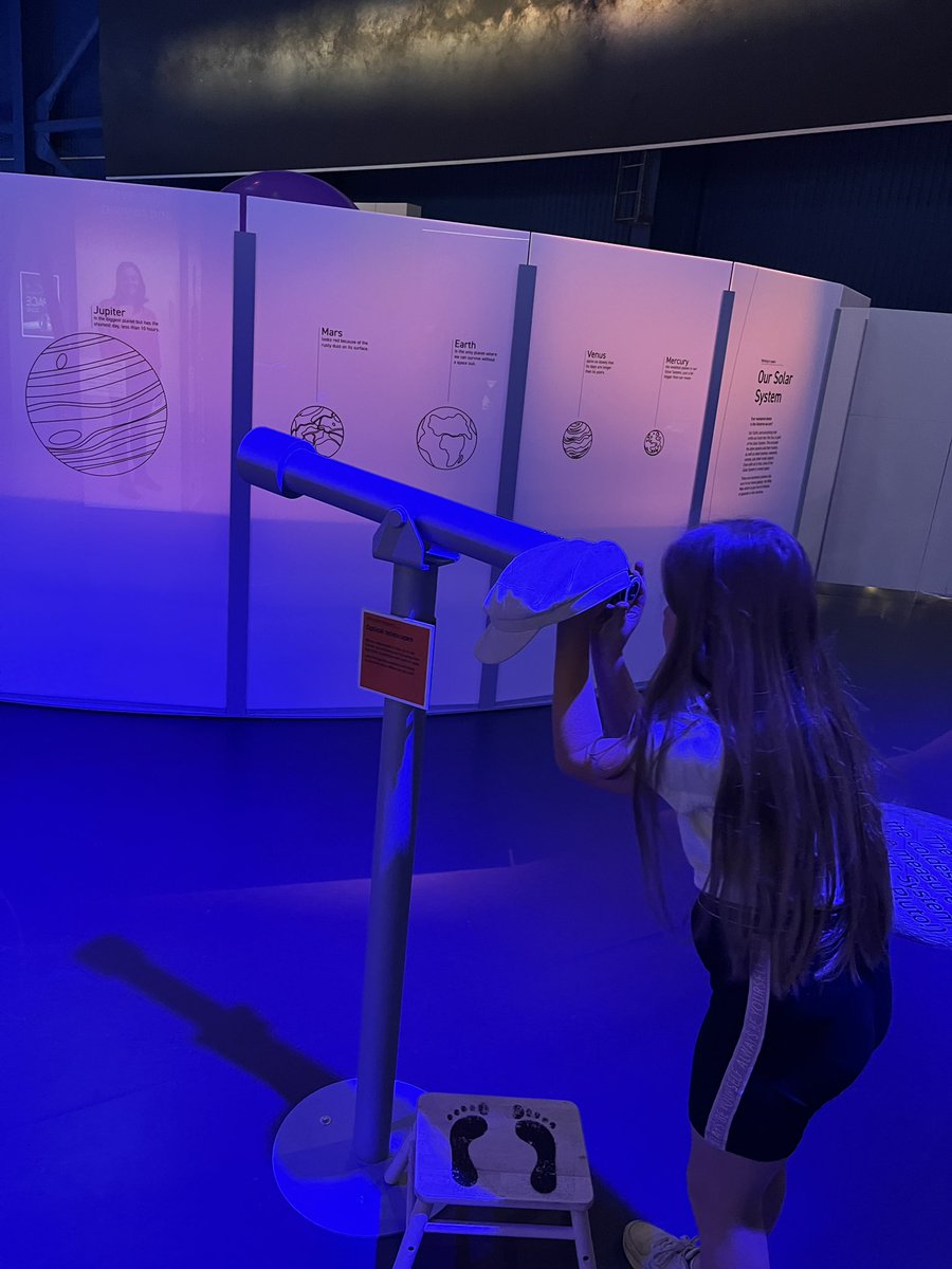 HGPAMrDawson's tweet photo. We are now enjoying the Space Zone and investigating gravity and telescopes of the future 🔭🌠🪐🌏 #harrowgateacademy #harrowgatestem #harrowgatescience https://t.co/k8W0NjCjnA