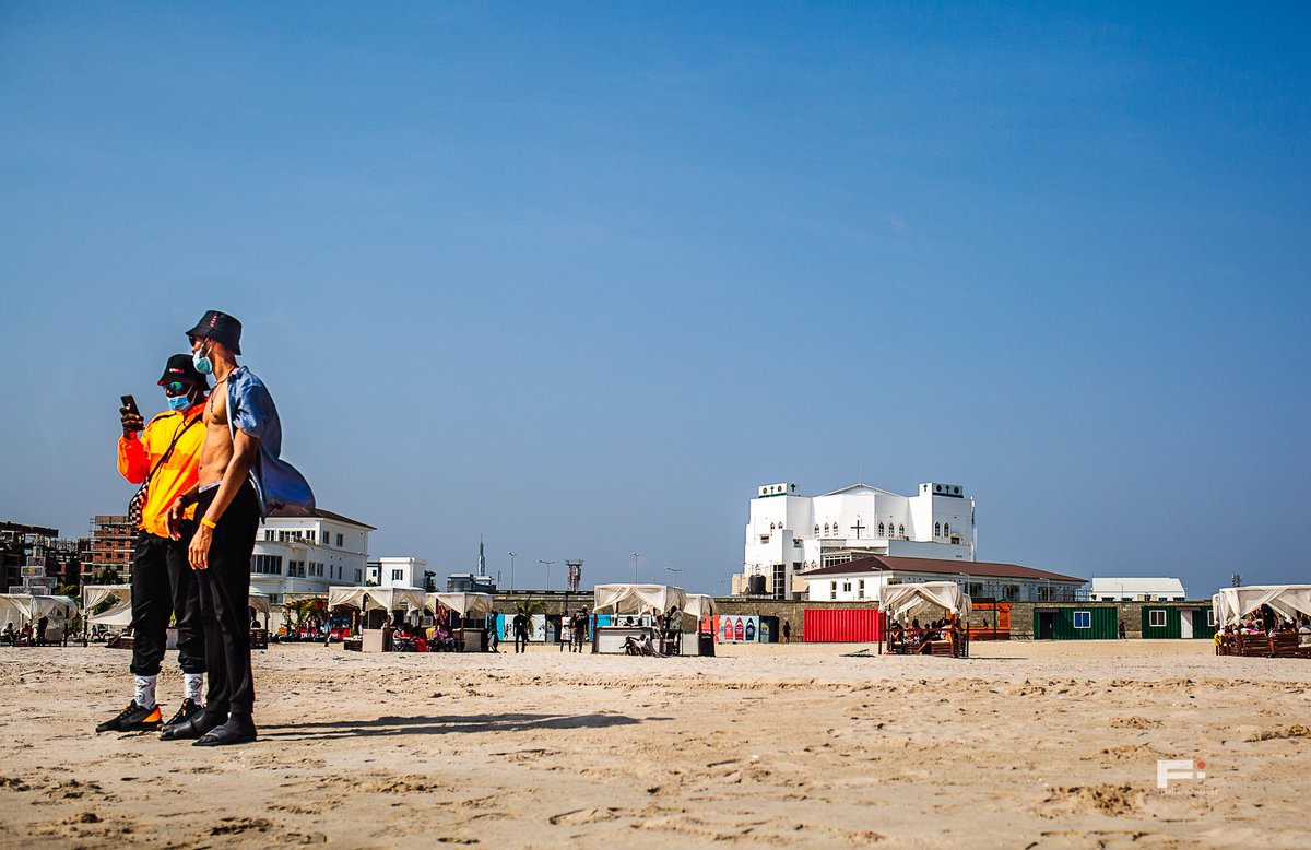 I love Landscape photography ❤
One of the places I love to shoot is at the beach, the calmness of the environment brings out the best in me.

Please Note: The plan for the free online photography class is ongoing, I will announce the date soon.