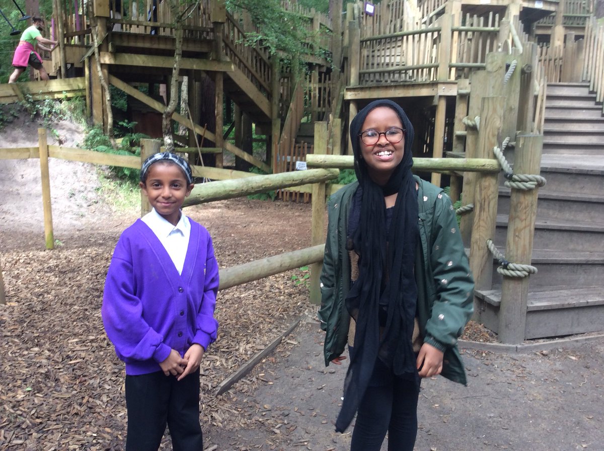 KingsleyLpool's tweet photo. We loved the wobbly wires! #Class6P @BeWILDerwoodCHR https://t.co/i0re8decx4