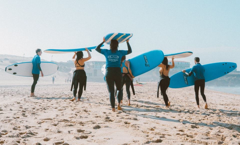 [📋BLOG ] Faut-il ralentir sa communication en été ?
buff.ly/3P1BKuN
Comme on dit, il y a 2 salles 2 ambiances : la #presse et les réseaux sociaux ! 
🔹 Côté presse, on calme le jeu et on prépare la suite…
🔹 Côté #reseauxsociaux, on n’aime pas les absentéistes !