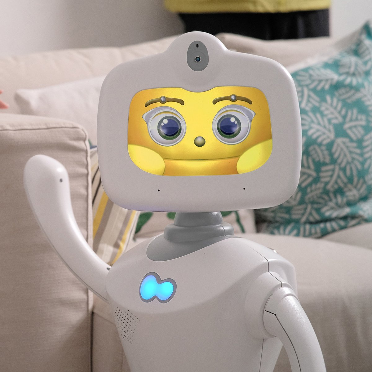 ATARobotics's tweet photo. Coding is an essential set of instructions that a robot can read and execute. Robotics combines the use of electronics, mechanics, and coding software to program robots to do particular jobs. Robots can easily perform those tasks that humans are not able to perform https://t.co/DhcuTzm2bR