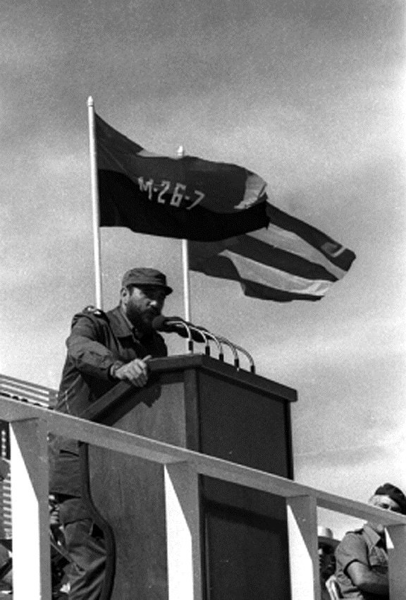 #Fidel: ¡La verdad prevalecerá! Nuestros pueblos de América Latina y del Caribe se hermanarán cada vez más. La división es el recurso de los imperialistas para mantenernos subyugados y explotados. La unión de nuestros pueblos es la fuerza insuperable... (12/7/1975) #CubaPorLaPaz