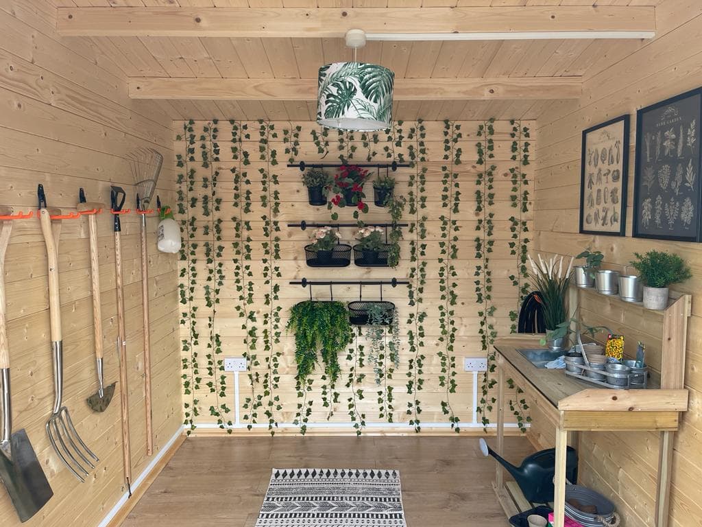 Our garden rooms make for perfect storage. We love how this room has become an extension of the outdoors, with educational plant posters, aesthetically displayed appliances and lots of space for indoor plants to flourish! 🌱

#succulents #plant #greenthumb #plantsofinstagram