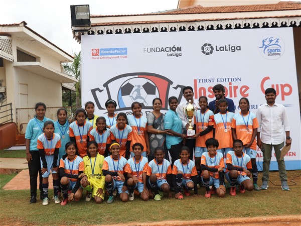 grace_entertain's tweet photo. ASA-RDT, LaLiga and FUNDACIÓN LaLiga’s Inspire Cup completes its first edition.
@LaLigaEN @LaLigaTV @Laligauk @GraceSofas

#gracesofa

#mumbai

#gracesofaandentertainment

#EntertainmentNews 
https://t.co/dBtj2NLbRn https://t.co/lBZQqdQg1A