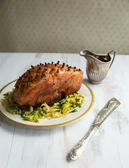 Try this delicious Gammon recipe with a Maple Syrup and Cider glaze. We make our own gammon in the shop from free range @BlythburghPork bit.ly/3cnAIYU #Localfood #CrouchEnd