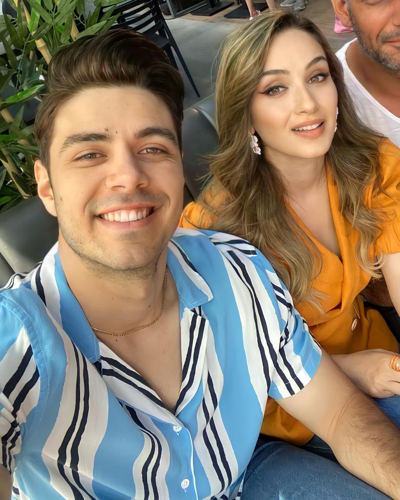 - Nasil da güzelsiniz 🥹🤌💛💛 #Güvder 

#gokceakyildiz #gökçeakyıldız #songül #derGüv #derentokgöz #senikalbimesakladım <a href="/kalbimesakladim/">Seni Kalbime Sakladım</a>