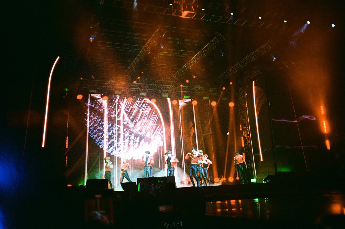 kyudejakeiru's tweet photo. #THEBZONEinJKT on film - a thread https://t.co/rHyLwKwgU0
