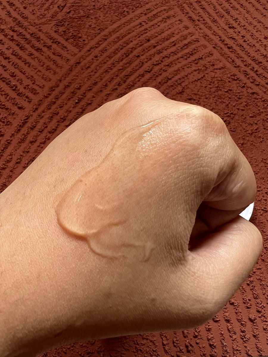 GILAAA ADA MOISTURIZER SEENAK INI + HARGANYA DIBAWAH 50.000??!!🤩🤩🤩

buat kalian yang kulitnya oily, dan suka teksture pelembab yang ringan must have banget!! #racuninskincare <a href="/theoriginote/">The Originote</a>