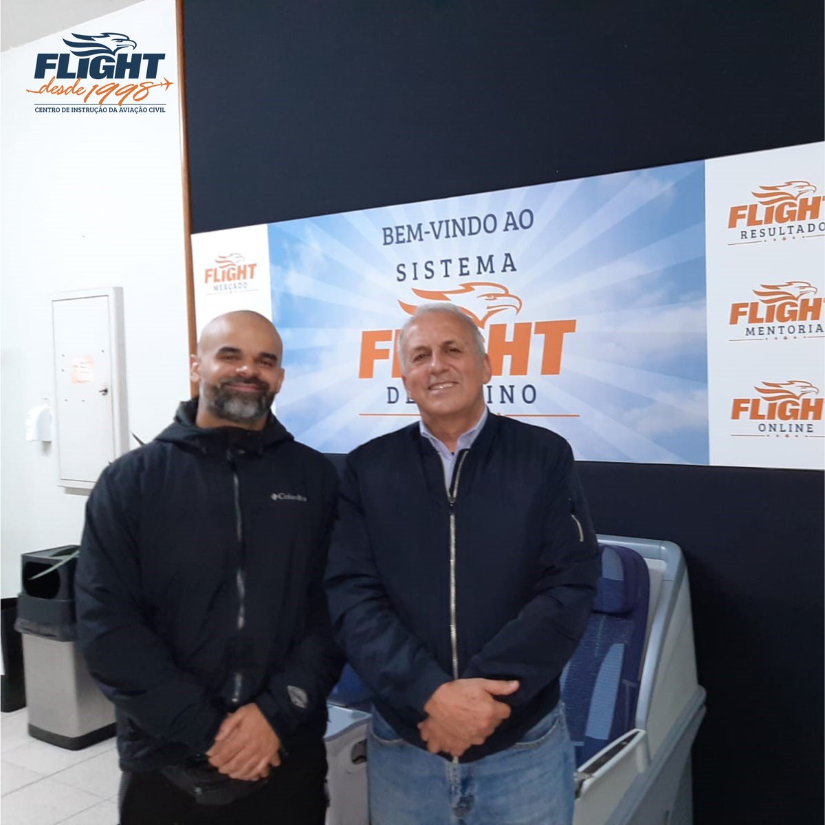 EscolaFlight's tweet photo. À procura de inspiração? Então RECEBA nossos ex-alunos, Gustavo e Marco, que hoje são colegas na manutenção de aeronaves da LATAM. Vem ser TeamFlight e sair na frente quando a oportunidade passar! https://t.co/GiZ31CMosg