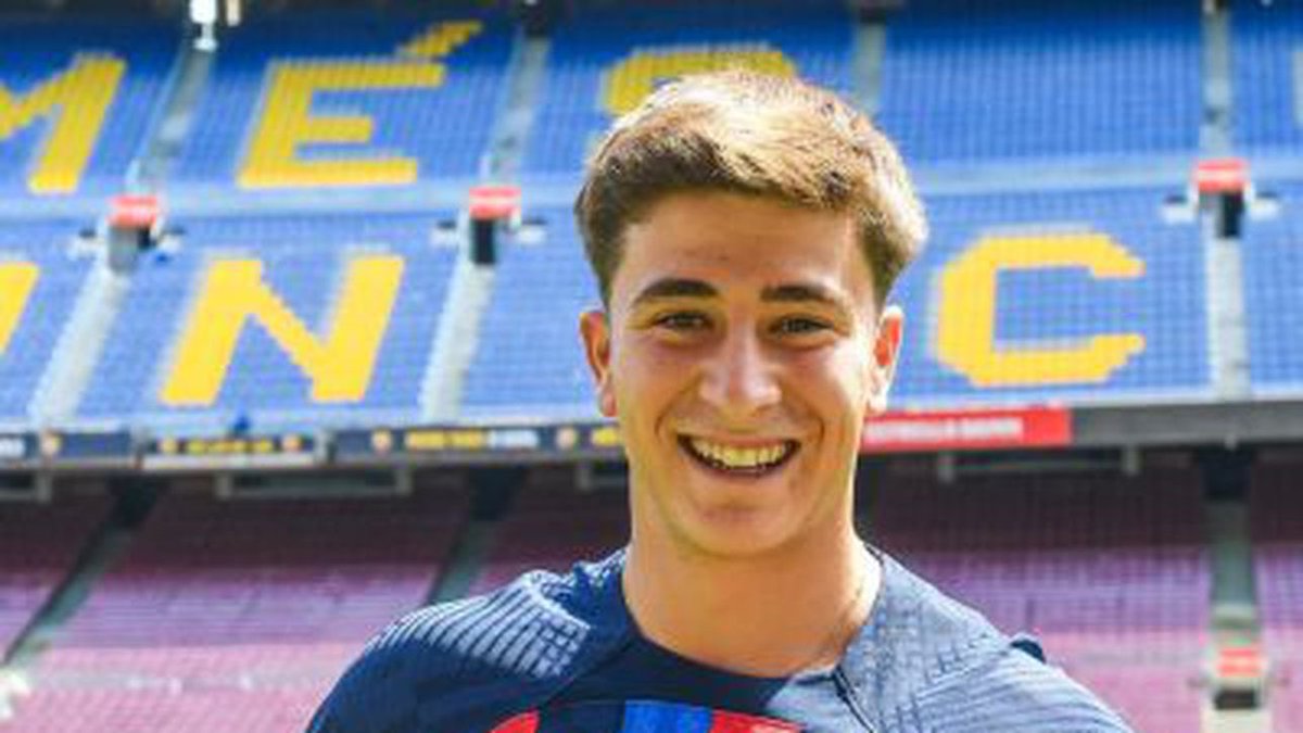 heroicsoccer's tweet photo. #Xavi already convinced by new signing #PabloTorre.

https://t.co/z0KyKhtIWq https://t.co/cnh4FIVrn2
