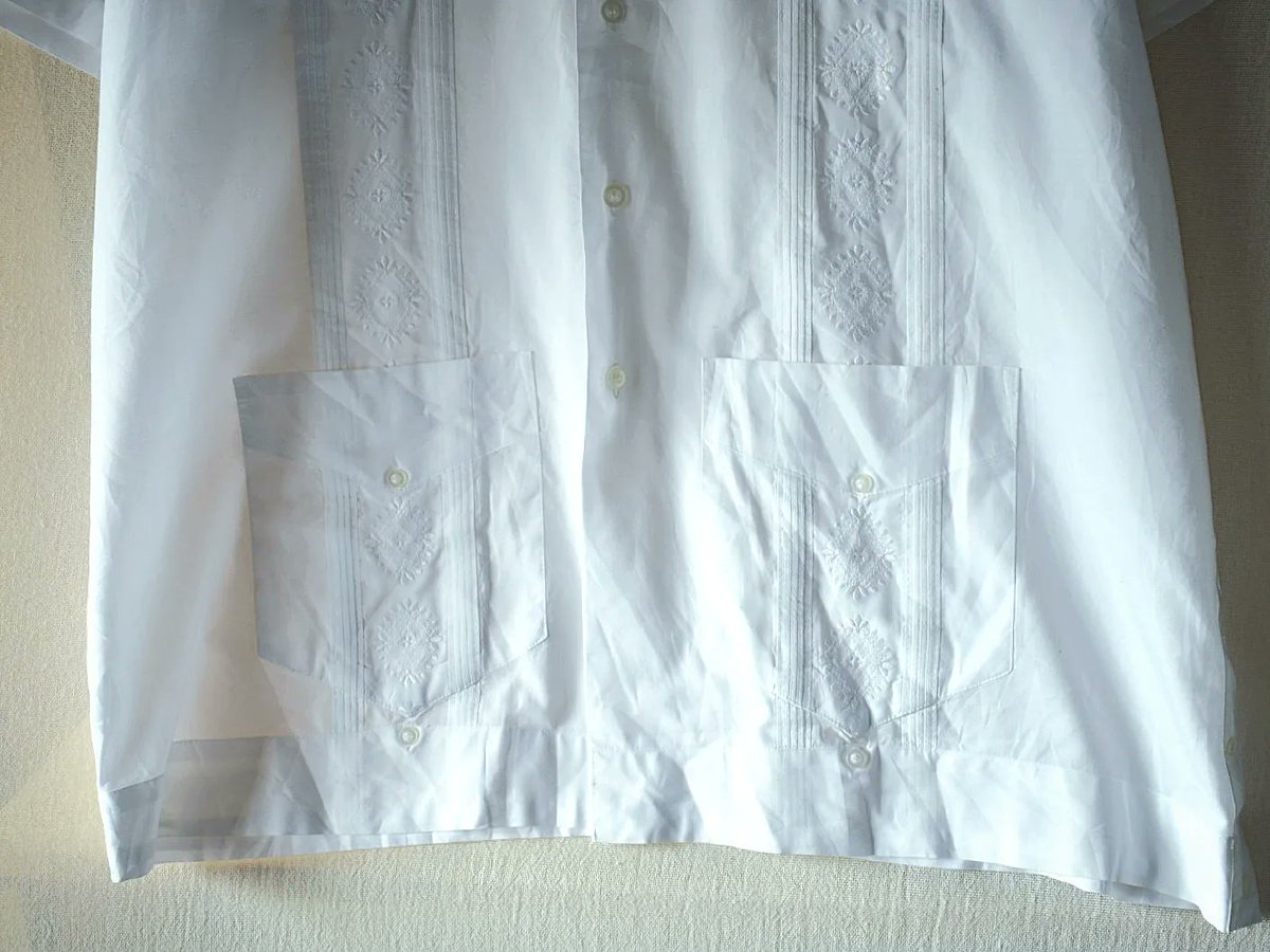 Rinceaux1's tweet photo. 【 used 】 cuba s/s shirts (XL) WHITE

#rinceaux
#hawaiianshirts
#usedshirts
#euroshirts
#streetfashion
#embroideryshirts
#designshirts https://t.co/A9x5yTeFBN