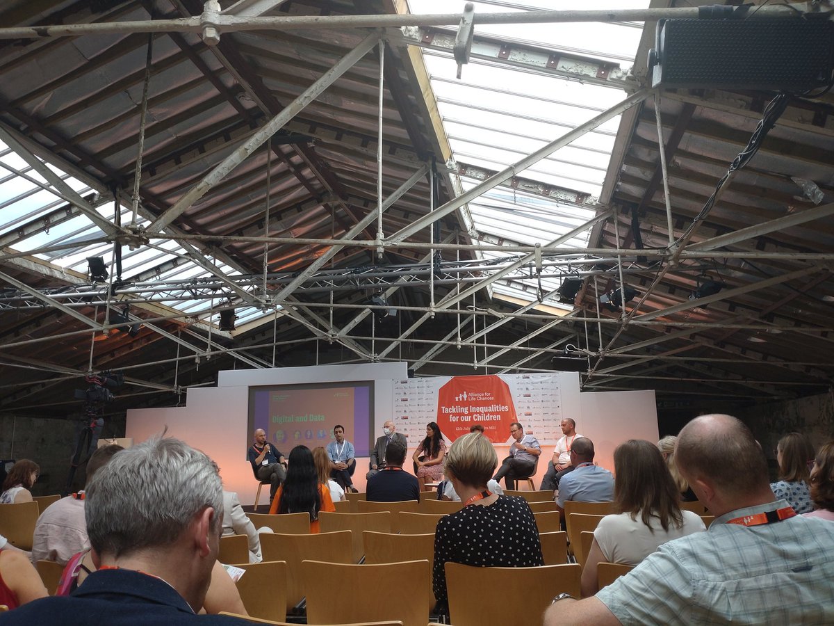 Interesting discussion around the importance of linking data for research #alc22