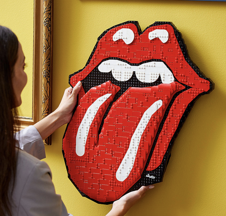ZuberBa's tweet photo. @RollingStones Designer John Pasche #JohnPasche, who invented the Rolling Stones "Lip &amp; Tongue Logo" only got £ 250 for the design in the 1970s.
#RollingStones #RollingStonesLogo https://t.co/tQJ6PRXUCa