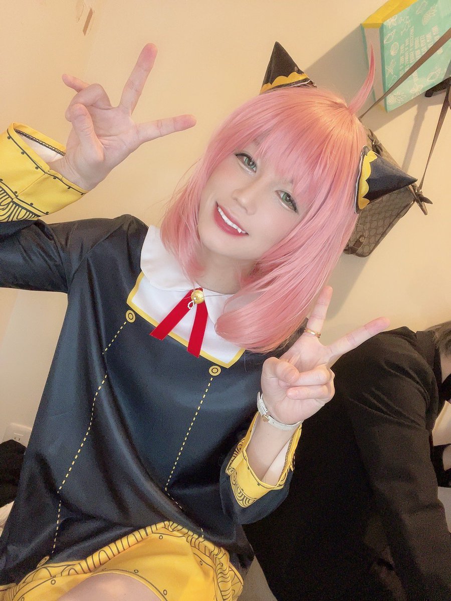 HajimeRikuto's tweet photo. アーニャっていうか
ただのギャルにしか見えん https://t.co/dcO64sZmXj