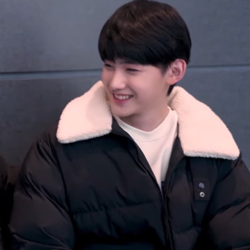 jo_source's tweet image. his smile&amp;gt;&amp;gt;&amp;gt; #JO #andaudition