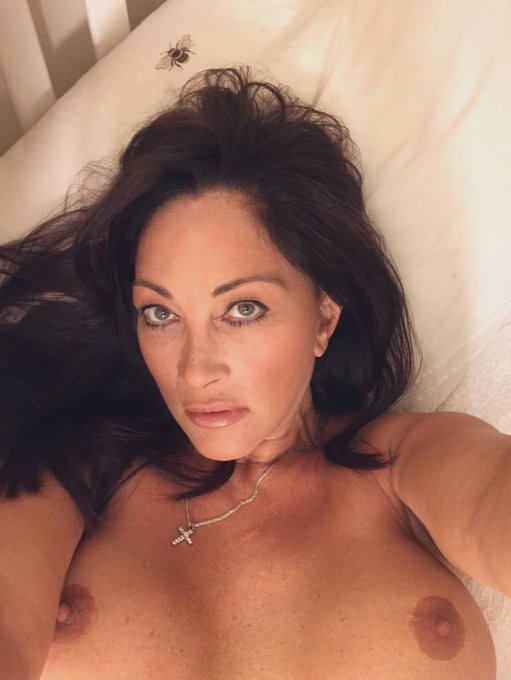 Good afternoon to you all. I hope that your all doing well. I have just logged on to https://t.co/hwvzHMcw2r