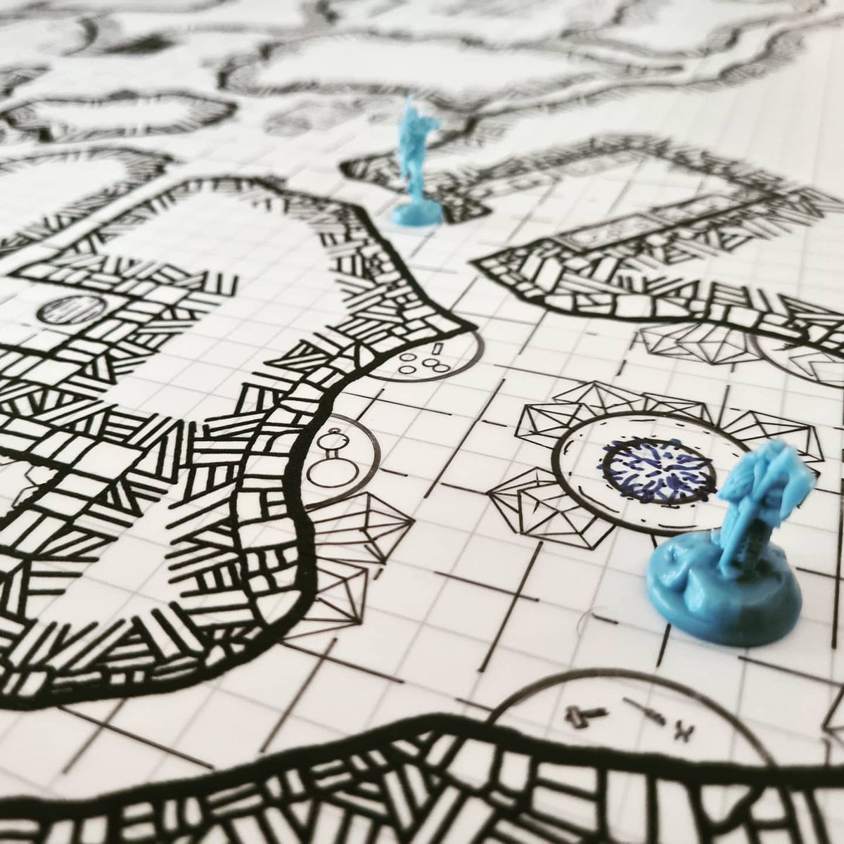 pathsofinspire's tweet image. Oh hey! It's #PortfolioDay!
My name is Lani and I'm a cartographer specialising in Dungeons and Dragons (as well as other ttrpg) battlemaps.
