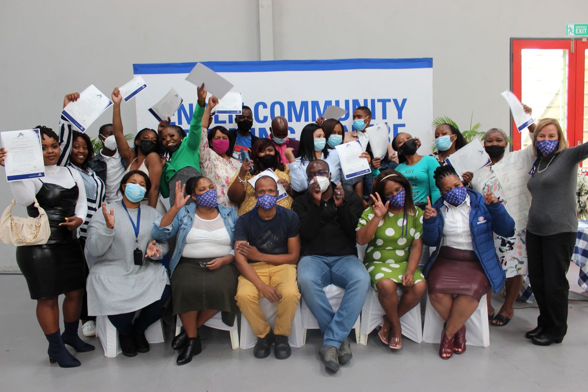 _ArriveAlive's tweet image. Engen Computer School celebrates another 67 new graduates  ow.ly/UR4b50JTMLb

#ArriveAlive #ComputerSchool #Graduates @Engen_SA