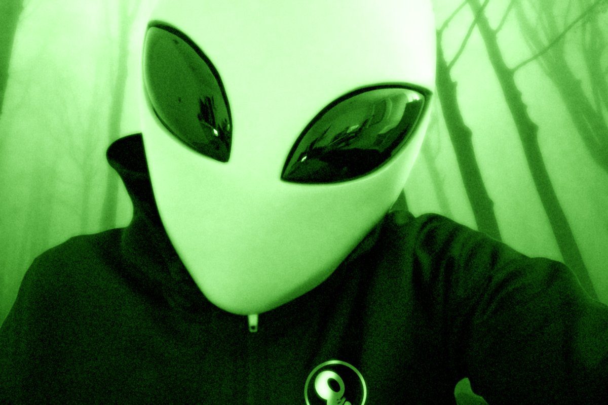 Alien Fam tweet media