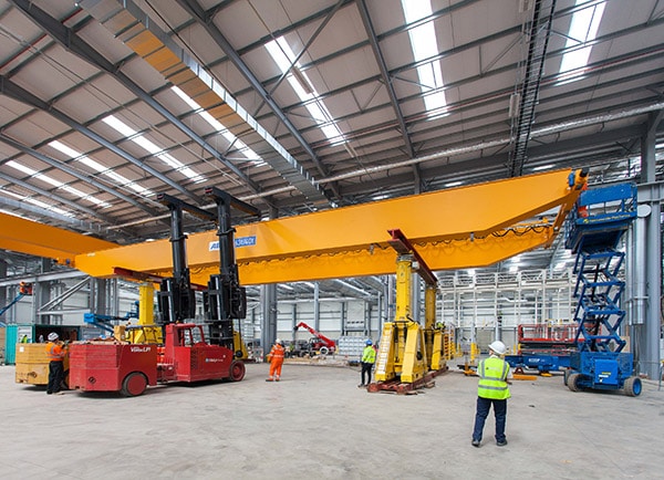 _Allelys's tweet photo. The Versa Lift is a unique heavy duty style forklift, with an extendable counterweight on the back. Designed specifically for moving heavy machinery smoothly and safely.
#lift #versalift #unique #jacking #transport #equipment #machinery #designed https://t.co/0Spij8DPmm