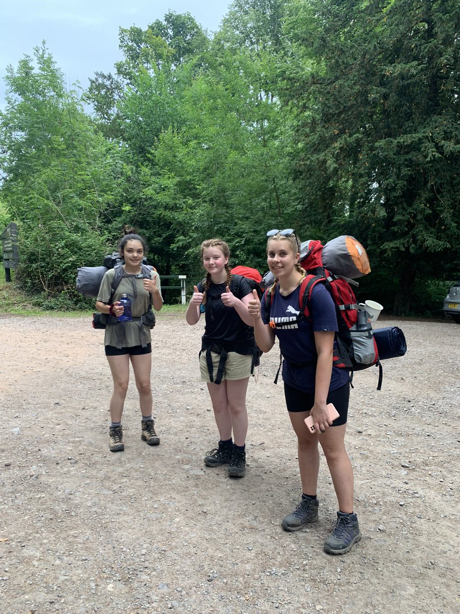 DofEWyedean's tweet photo. Bronze Yr9 DofE Expedition in the Wye Valley. @WyedeanSchool #humid&amp;hot #365steps #water https://t.co/aD9TAs041r