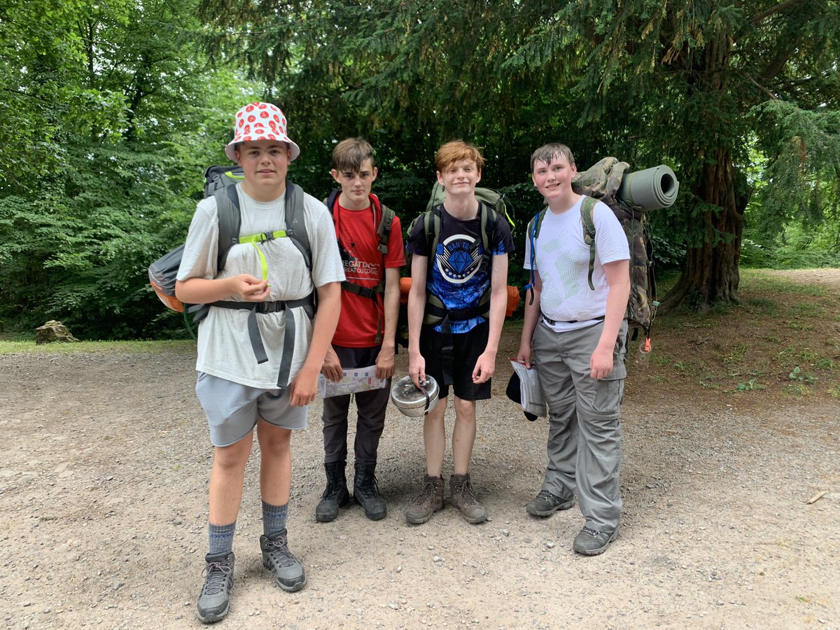 DofEWyedean's tweet photo. Bronze Yr9 DofE Expedition in the Wye Valley. @WyedeanSchool #humid&amp;hot #365steps #water https://t.co/aD9TAs041r