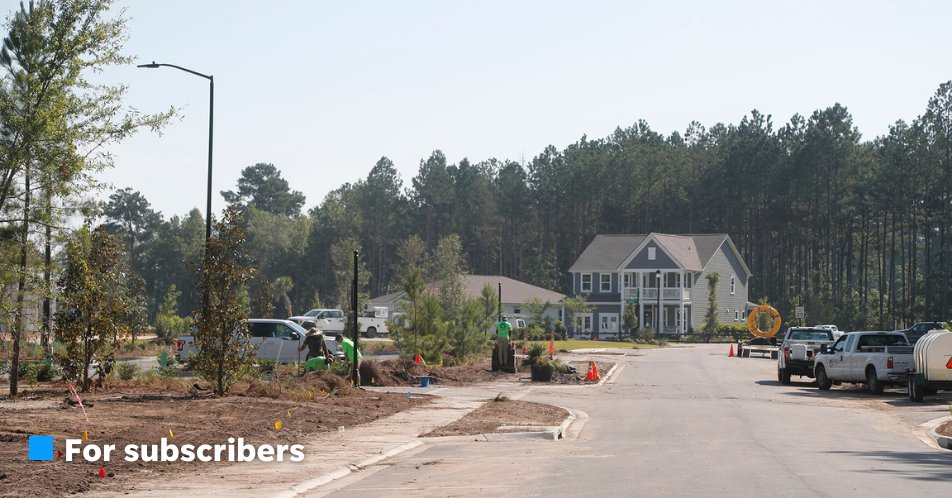 “Our tiny bedroom community is now surrounded by the future high school and 10,000 properties,” said Beverly Flynn.

savannahnow.com/story/news/loc…