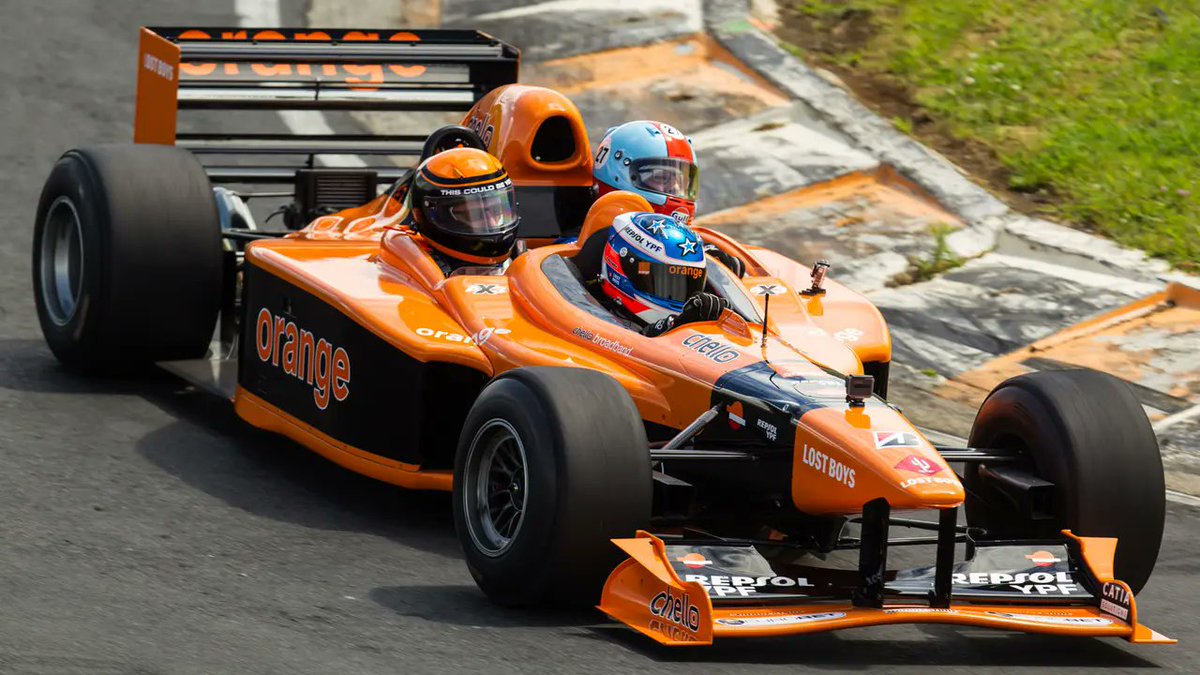 LightsOutF1Blog's tweet image. McLaren have unveiled their 2023 car early following the latest rumours on the team's driver line-up for next year