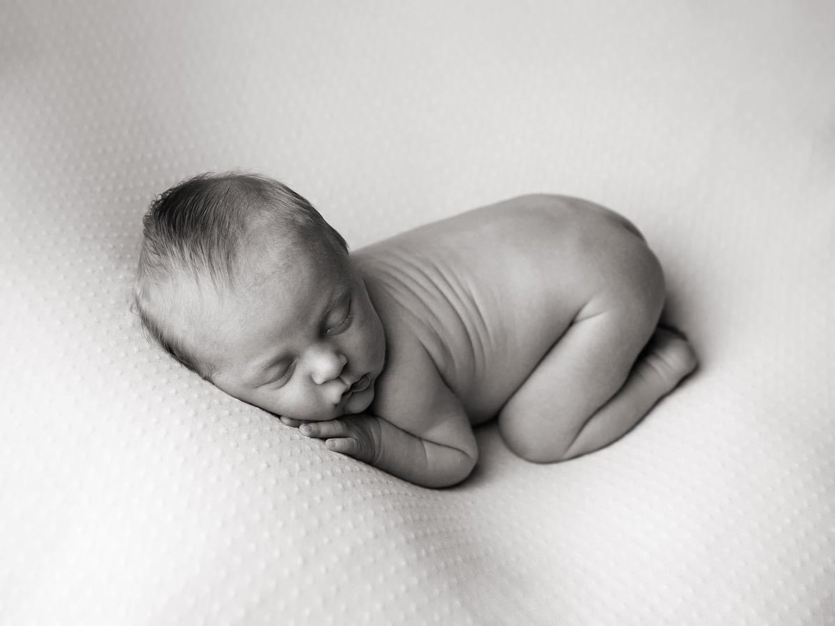 russjacademy's tweet photo. Sweet little baby 🤍

▫️https://t.co/rfuU2yZF0Y
▫️https://t.co/KM1m1uOXqo

#russjacksonphotography #russjacksonacademy #russjackson #familyphotography #photography #newbornphotography #portraitphotography https://t.co/1efxLekeIS