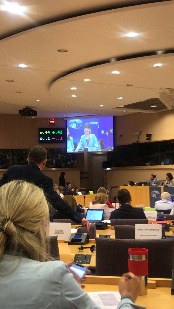 The IMCO committee of the EU Parliament adopted its position on the review of the Consumer Credit Directive (CCD) by Rapporteur <a href="/Konecna_K/">Kateřina Konečná</a> by large majority.

After a plenary vote, negotiations with the Council can start after the summer: europarl.europa.eu/news/en/press-…