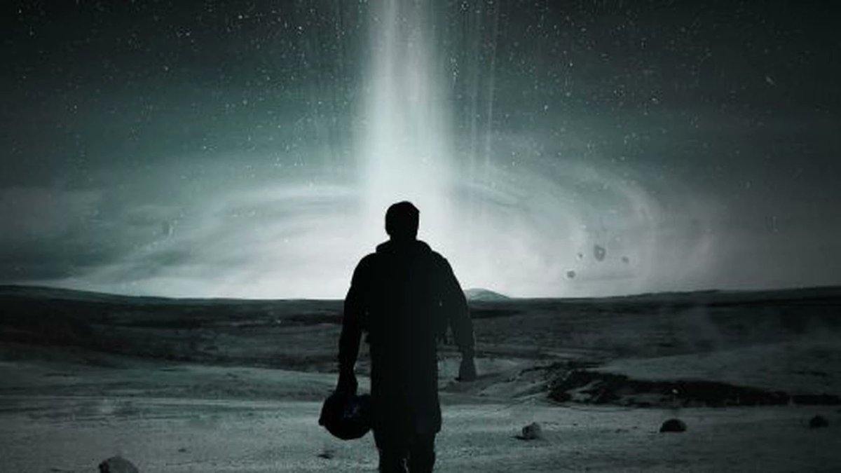 ListenToGordon's tweet photo. El mayor genio del Storytelling de los últimos 15 años:

Christopher Nolan.

Su película 'Interstellar' es una Masterclass de la fórmula 'El Viaje del Héroe'.

Muy valiosa para Copywriters, Marketers, y cualquiera que quiera contar historias increíbles.

Te lo muestro: ↘️ https://t.co/prDgJ1gneF