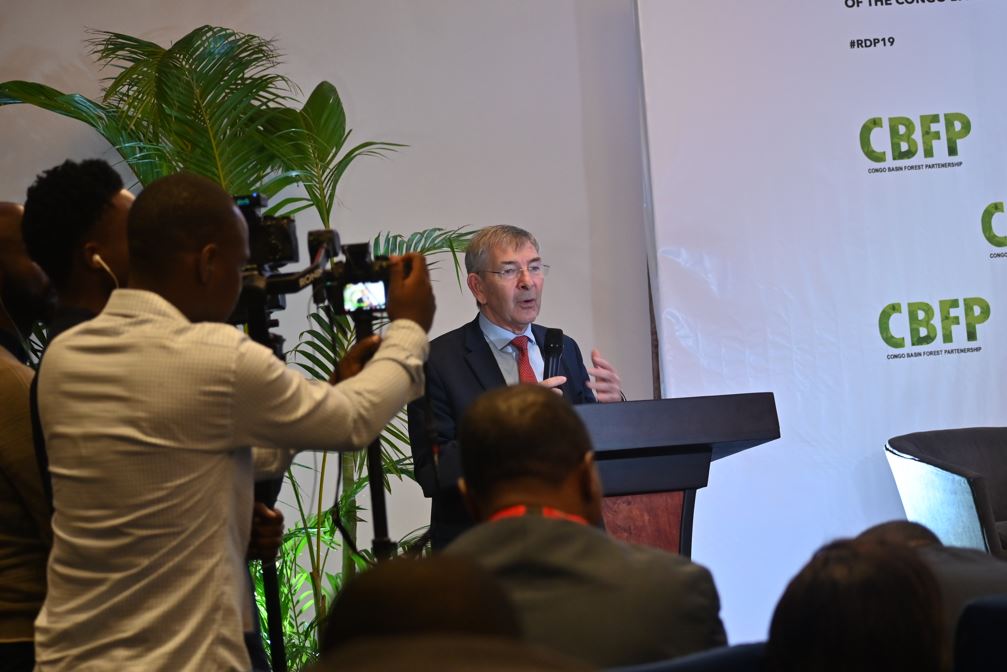 cbfp_pfbc's tweet photo. Le communiqué final de la session extraordinaire du conseil des Ministres de la @comifac de Libreville du 9 juillet 2022 est disponible en téléchargement… #RDP19
https://t.co/BUZuKeDddR https://t.co/CKfOQ9oZ4W