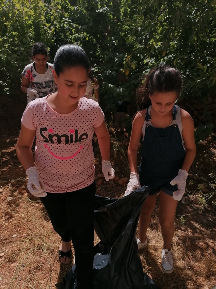 Cleaning campaign by the children 
#savetheenviroment
@ArigatouGNRC 
Arab Educational Institute