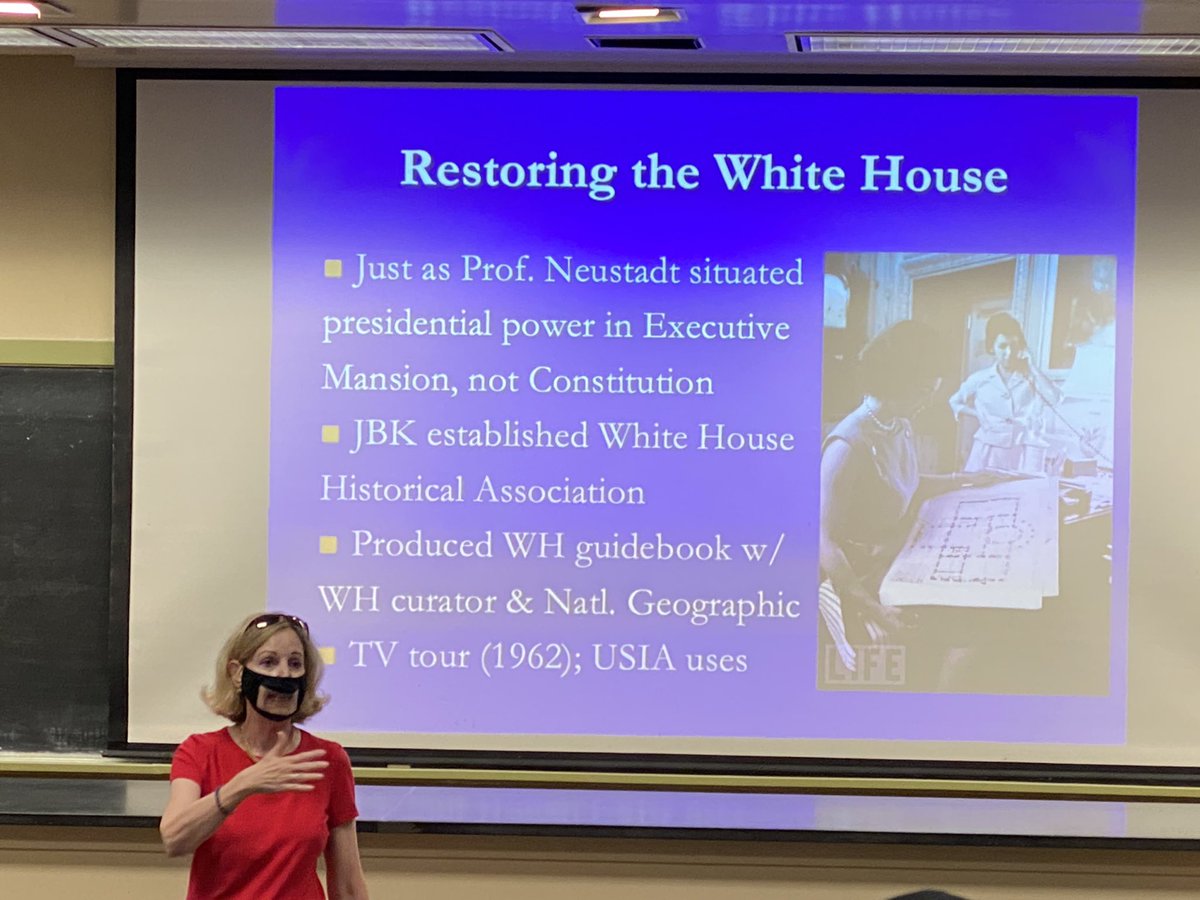 HistoryFrog's tweet photo. Totally enjoying @Gilder_Lehrman #GLIseminar #GLIimmigration book talk with Barbara Perry: Jacqueline Kennedy: First Lady of the New Frontier. Love learning about all she accomplished with 1,036 in the White House. https://t.co/gufXc4Juyl