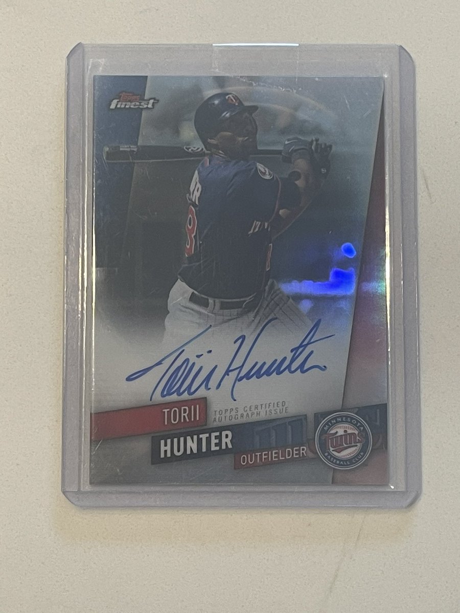 tlschwerz's tweet photo. Torii Hunter knew how to be an All-Star outfielder for the #MNTwins

RT for a chance to win his @Topps Finest autograph. Must be following to be eligible. https://t.co/5WP9FgK9gz