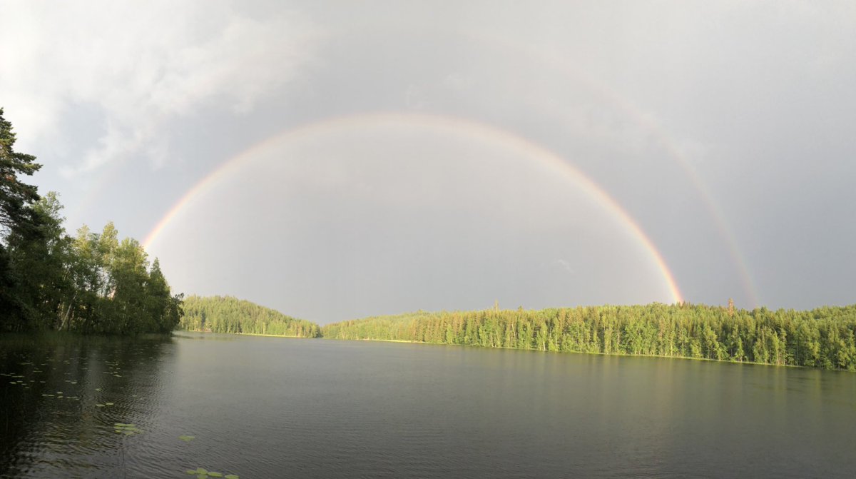 Nyt kaivataan pikaisesti neuvoa 🌈-asiantuntijoilta: kummasta päästä kannattaa aloittaa, jos haluaa osallistua entistä tukevammin hyvinvointivaltion rahoittamiseen? 🤔
#miljonäärivero