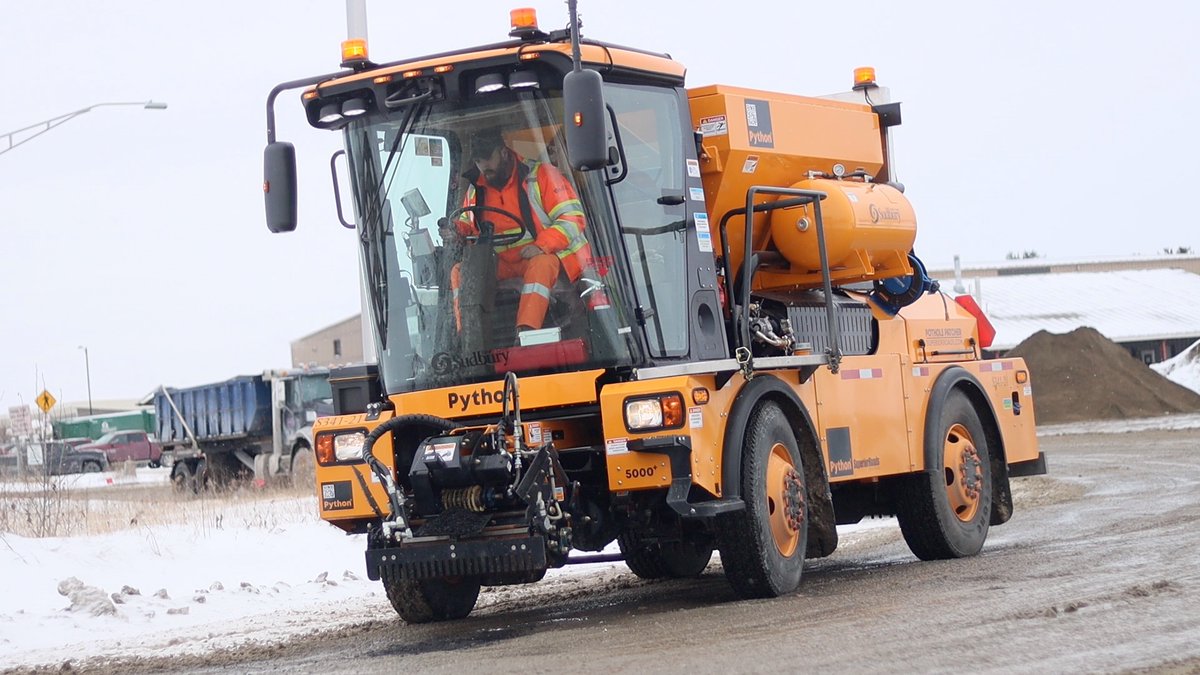 GreaterSudbury's tweet photo. This week you will find the Python 5000 concentrating on patching potholes on the Kingsway and Falconbridge Road.
The Python 5000 is used most frequently on four-lane roads as this eliminates the need for additional staff to perform traffic control duties. #python5000 https://t.co/S07FUNGwcU