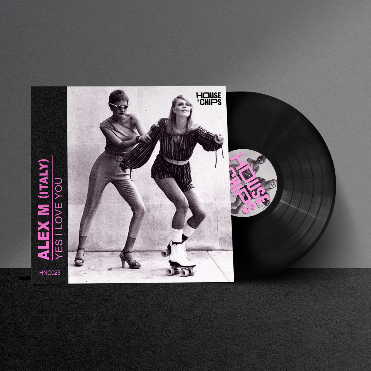 Hi Guys 😃 my new EP 💿 Yes I Love You ❤️
On <a href="/houseandchips/">House ‘n Chips</a> available Now On Vinyl limited Edition
Buy Your Copy ➡️ bit.ly/3Pggnph
Thanks For the support Alex M 🙏😁

#house #housemusic #techouse #alexmitaly #techhouse #happyhouse 
#dj #clubbers  #houseandchips #vinyl