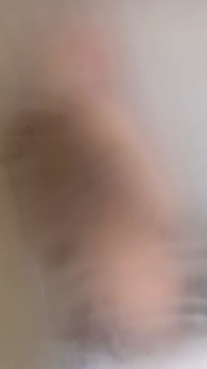 Juiciest_1's tweet photo. Wouldnโt you like to see ? #TeaserTuesday #tease #ebony #ebonylesbians #ebonybooty #BootyAddict #mirrorselfie #naughty #dmv #dmvfem #baltimorefreaks #baltimorelesbian #tease #sugarbaby #secretarrangements https://t.co/jgj83N4nw5
