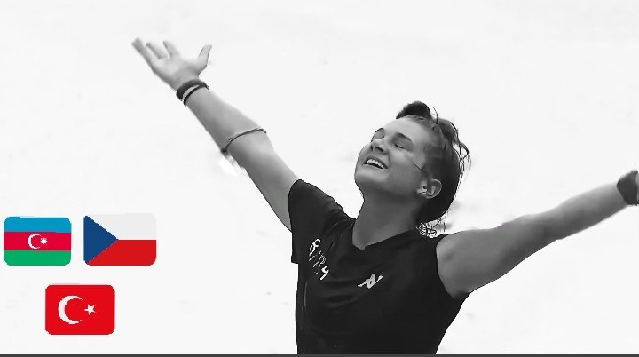 theleilla1's tweet photo. her ülkeden sevenin var ♥️ o kadar mükemmelsin işte 
🏆
KupanınAdı NisaBölükBaşı https://t.co/kNok0awNLh