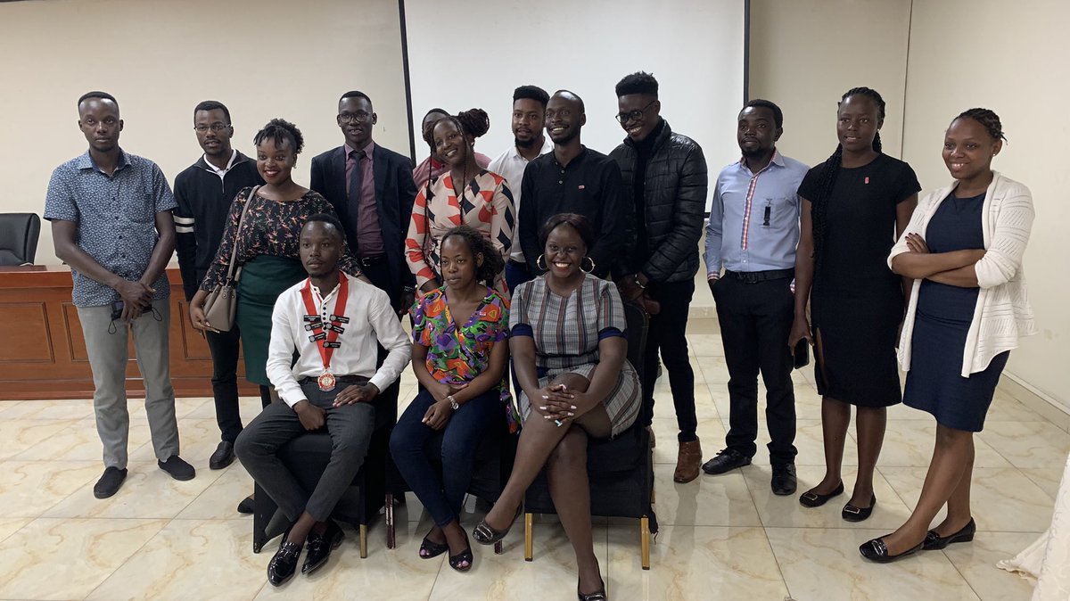 rctkampalasouth's tweet photo. Some members visited @rctkampalaeast for the official of the ADDR, she explained the goals of @RotaractD9213 this year and elaborated about the #TwezimbweInitiative
#ImagineKnight #ImagineRotary https://t.co/HZmYMhsX1i
