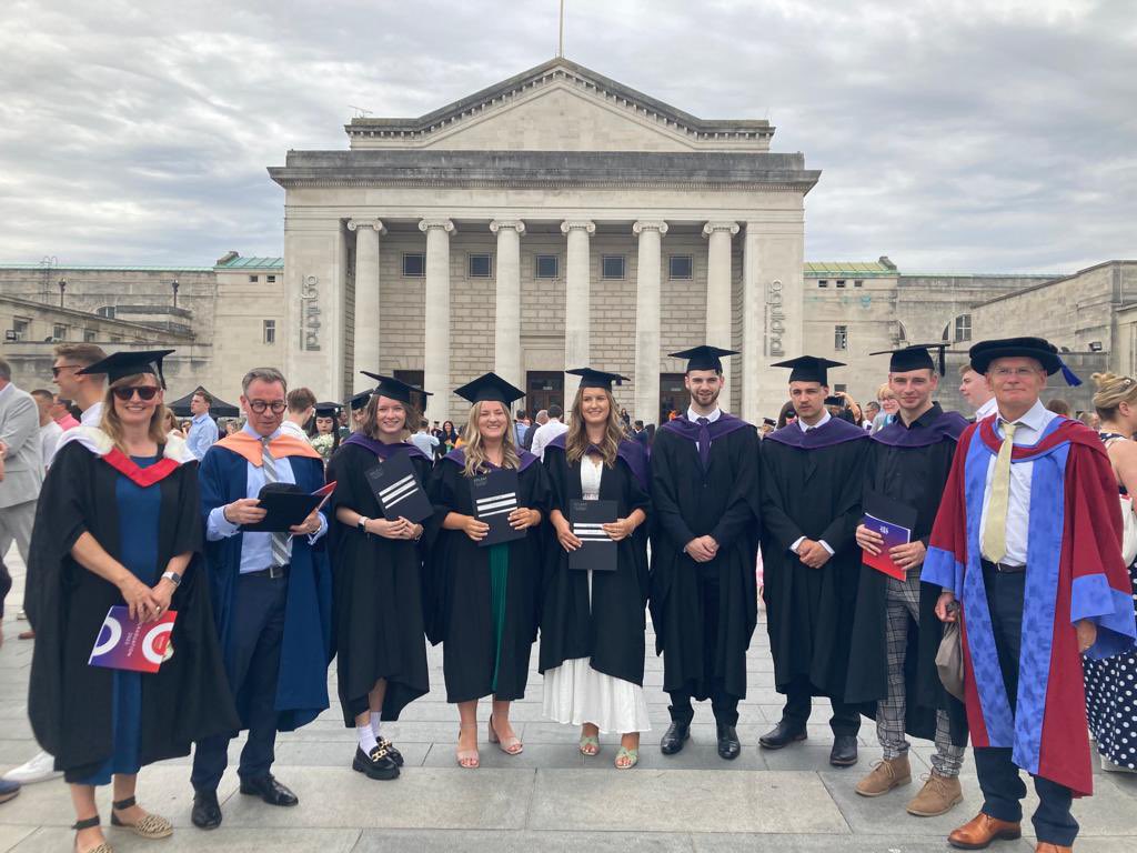 SolentPhoto's tweet photo. Brilliant day today seeing @SolentUni photography students graduate. They’ve come through so much adversity in their three years and achieved so much above &amp; beyond excellence in academic achievement. Their resilience, determination &amp; empathy are lifelong qualities ❤️📷🎉👨‍🎓👩‍🎓 https://t.co/tGs888oOJ4