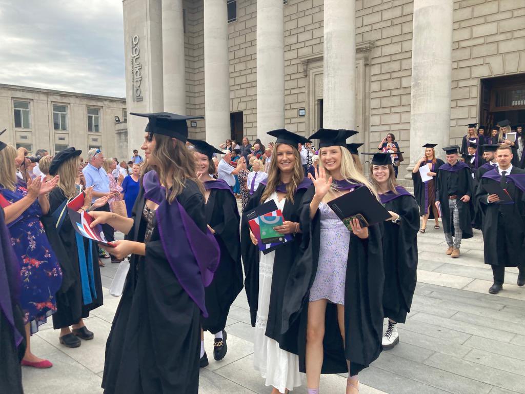 SolentPhoto's tweet photo. Brilliant day today seeing @SolentUni photography students graduate. They’ve come through so much adversity in their three years and achieved so much above &amp; beyond excellence in academic achievement. Their resilience, determination &amp; empathy are lifelong qualities ❤️📷🎉👨‍🎓👩‍🎓 https://t.co/tGs888oOJ4