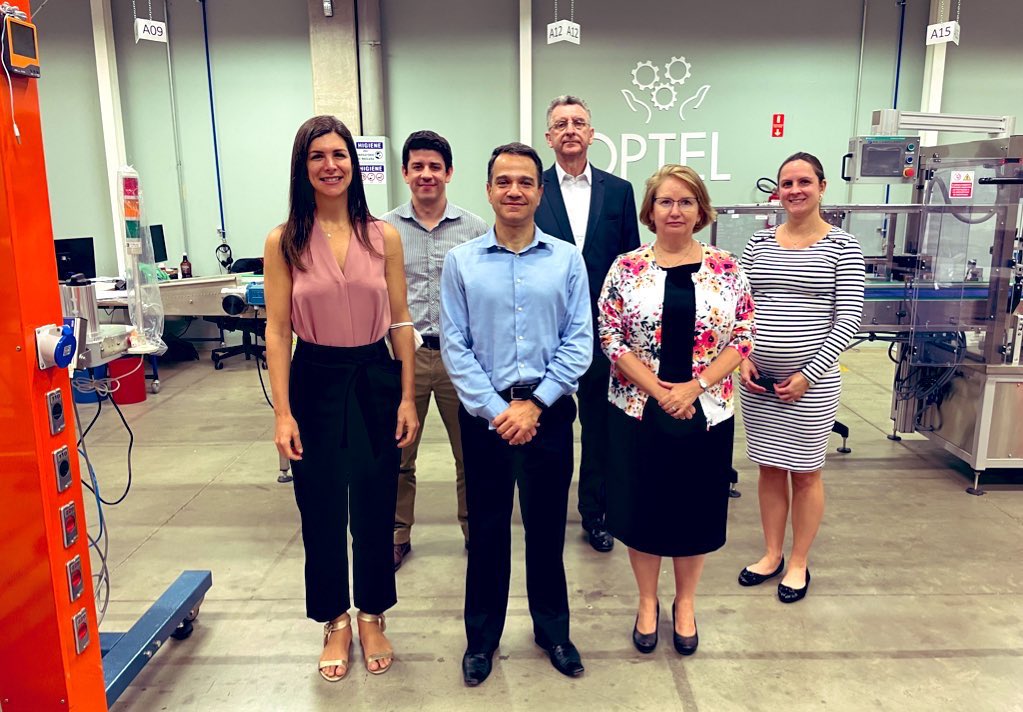 aunthais's tweet photo. As tecnologias inovadoras de rastreabilidade e digitalização da cadeia de suprimentos da quebequense @OptelGroup, com fabrica em #Campinas, permitem às empresas fazer rastreamento das suas pegadas de #carbono através de solução baseada  na nuvem. #qcbr @QuebecBrasil  @InvestSP https://t.co/sZqJpL5ePS